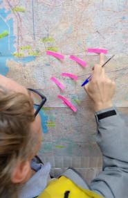 Délégation de cycliste auprès des permanences des candidats aux municipales - Événementiel - Collectif Vélos En Ville